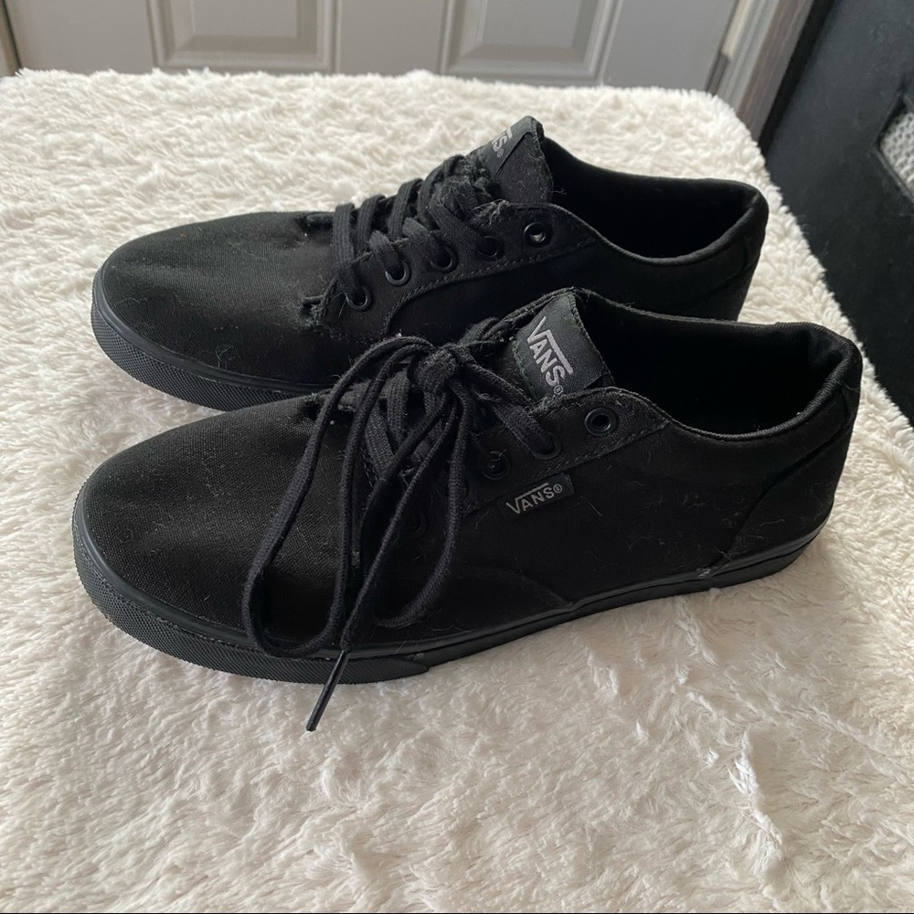 EUC in box Vans black lace up shoes